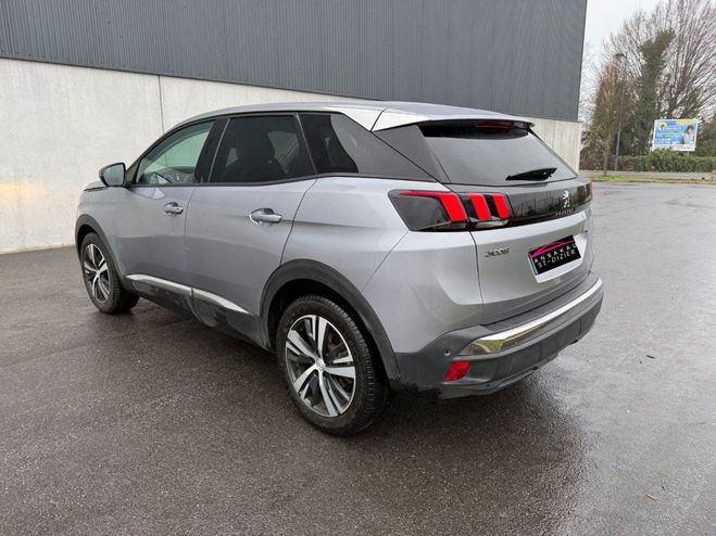 Peugeot 3008 BlueHDi 130ch SS EAT8 Allure - CarPlay / Gris de 2020