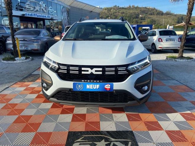 Dacia Sandero ECO-G 100 BV6 STEPWAY EXTREME + GPS Cam  de 2025