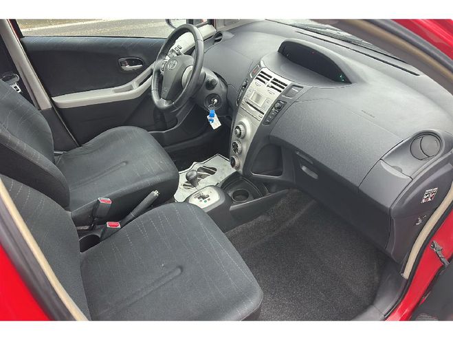Toyota Yaris Yaris 1.3 - 87 VVT-i  Rouge de 2008