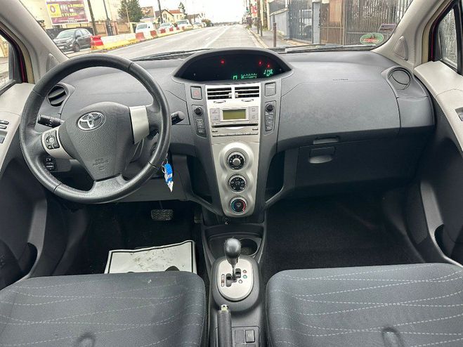 Toyota Yaris II 1.3 - 87 VVT-i Rouge de 2008
