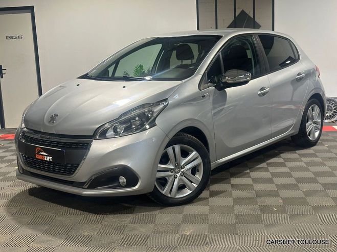 Cliquer pour voir la photo suivante Peugeot 208 1.2i VTI 82CV STYLE - DISTRIBUTION FAITE de 2016