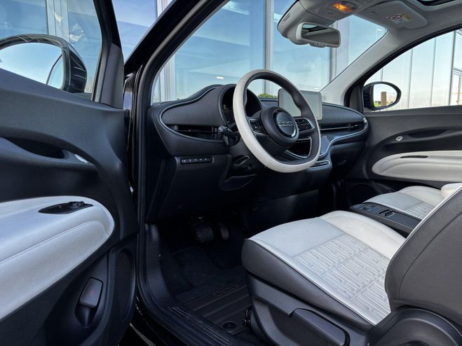 Fiat 500 500e Long range | First Edition / LA PRI Noir de 2021