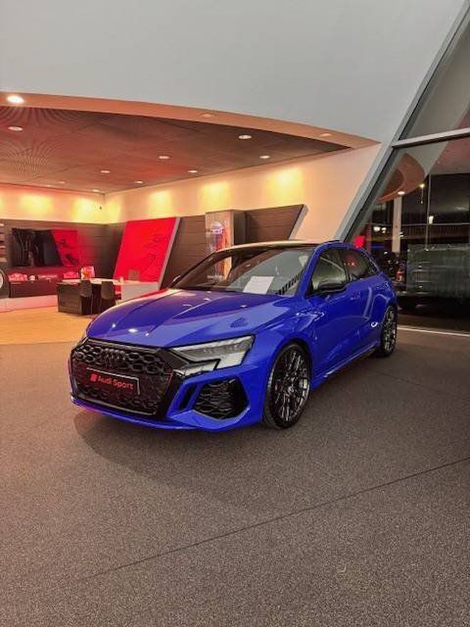Cliquer pour voir la photo suivante Audi RS3 SPORTBACK 2.5 TFSI 407 S tronic 7 Quattr Bleu de 2022