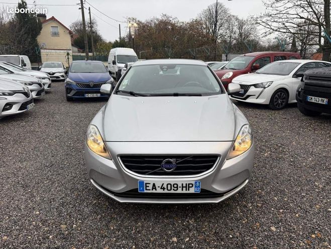 Volvo V40 D2 120 Kinetic Gris de 2016