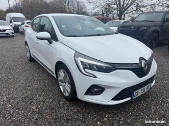  Voir détails -Renault Clio V TCE 90 X-TRONIC 21N BUSINESS 1 ERE MAI à Villeneuve-Saint-Georges (94)