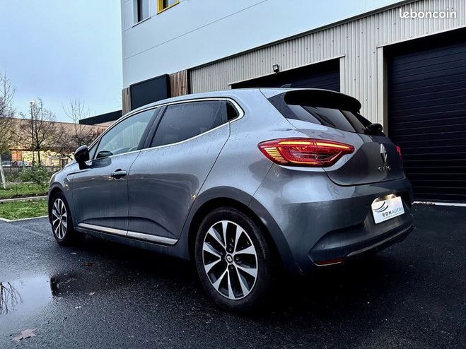 Renault Clio V 1.6 E-TECH 145CH FULL HYBRID TECHNO 1 Gris de 2023