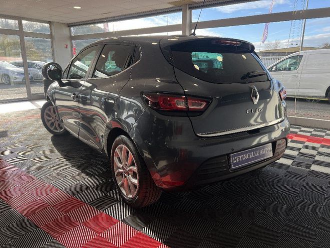 Renault Clio IV TCe 120 Energy EDC Intens Grise de 2017