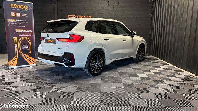 BMW iX1 20 electric 205 e-drive 92ppm 66.5kwh m- Blanc de 2024
