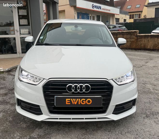 Audi A1 Sportback 1.4 tfsi 125 ch s line Blanc de 2017