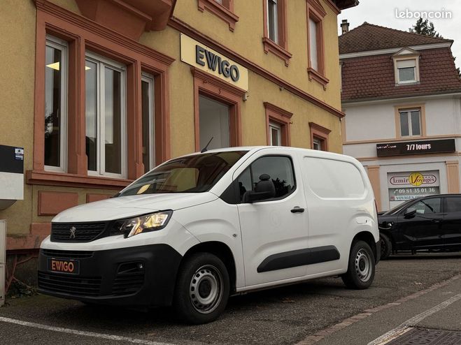 Cliquer pour voir la photo suivante Peugeot Partner vu fourgon 1.5 bluehdi 100 650 kg tva re Blanc de 2021