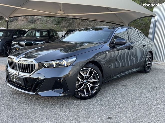 BMW Serie 5 (G60) 520DA 197CH M SPORT XDRIVE TVA REC Gris de 2023