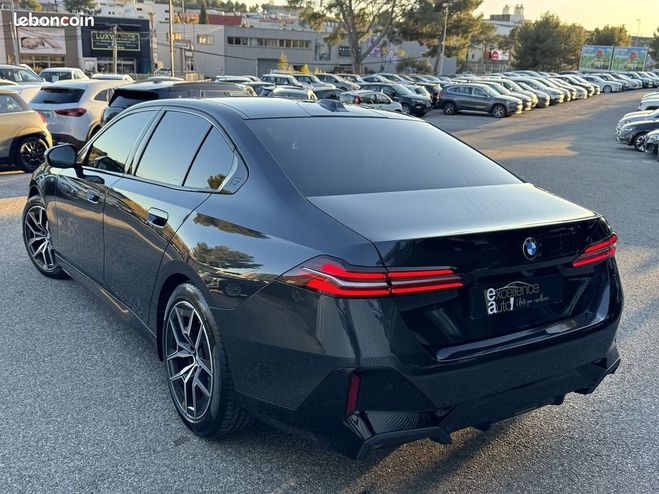 BMW Serie 5 (G60) 520DA 197CH M SPORT XDRIVE TVA REC Gris de 2023