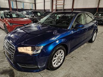  Voir détails -Audi A3 III 1.6 TDI 105ch FAP Business Line à Sainte-Genevive-des-Bois (91)