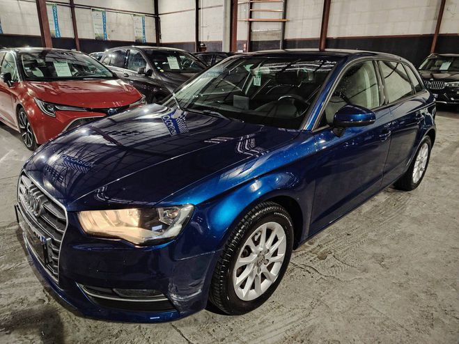 Audi A3 III 1.6 TDI 105ch FAP Business Line BLEU F de 2013