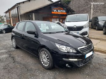  Voir détails -Peugeot 308 1.2 82 cv Anne 2014 à Gleiz (69)