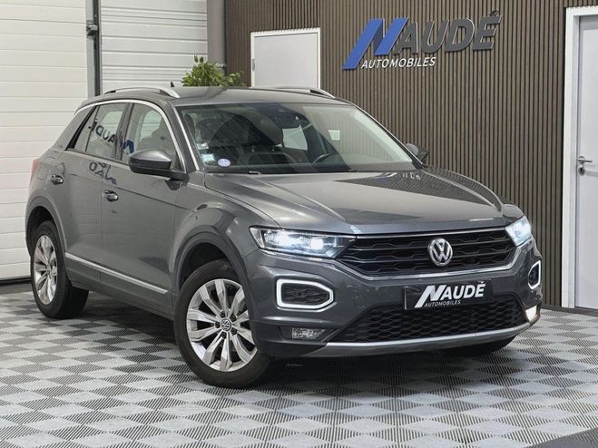 Cliquer pour voir la photo suivante Volkswagen T Roc 1.5 TSI 150 ch DSG7 Carat - Suivi GRIS de 2020