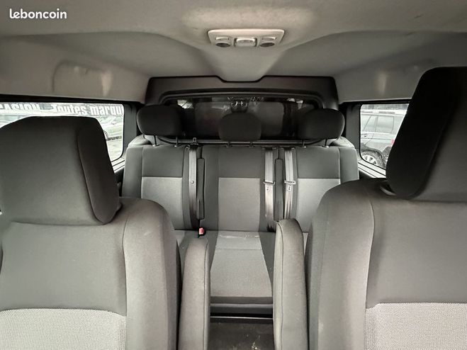 Peugeot Expert FG STANDARD 2.0 BLUEHDI 180CH S&S PACK S Gris de 2019