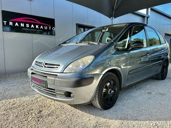  Voir détails -Citroen Xsara Picasso 1.6i 16V 110 / Climatisation / D à Bagard (30)
