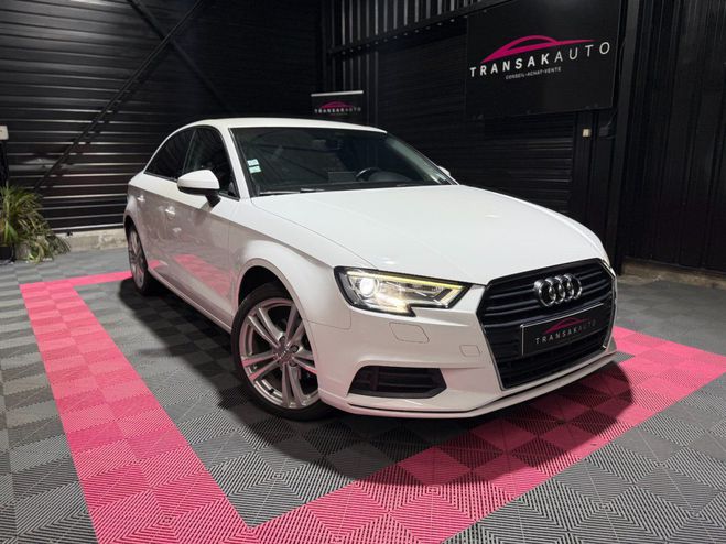 Cliquer pour voir la photo suivante Audi A3 berline 1.6 tdi 110 s tronic 7 sport BLANC de 2016