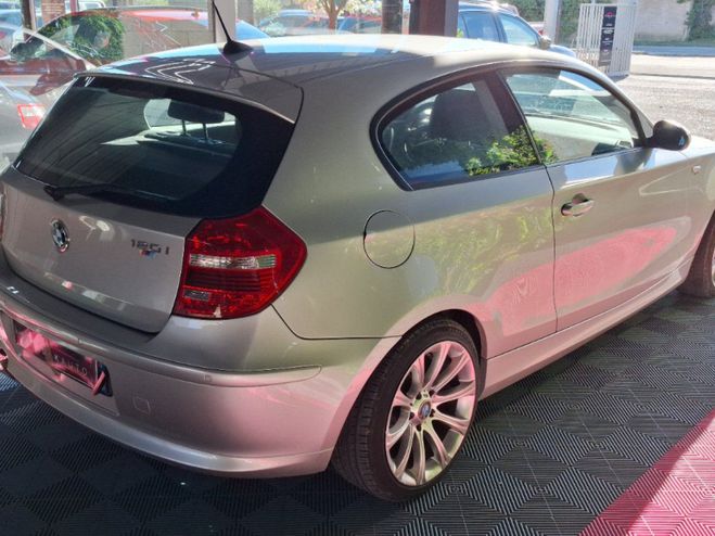 BMW Serie 1 E81 120i 2.0l 170 ch Excellis ~ Phare X� Gris de 2009