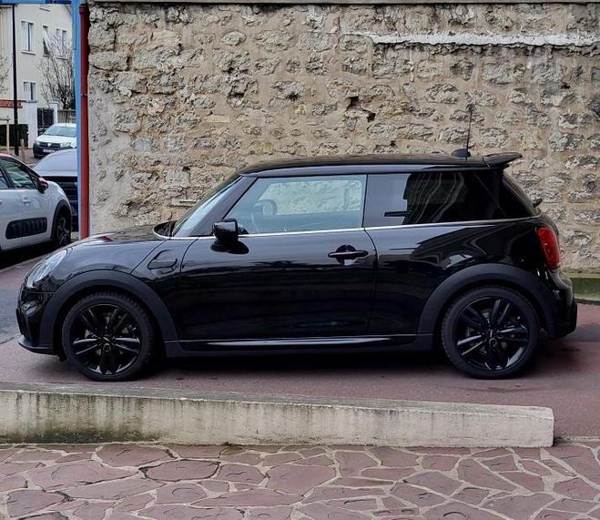 Mini Cooper 136cv BVA 7 Finition JCW  de 2021
