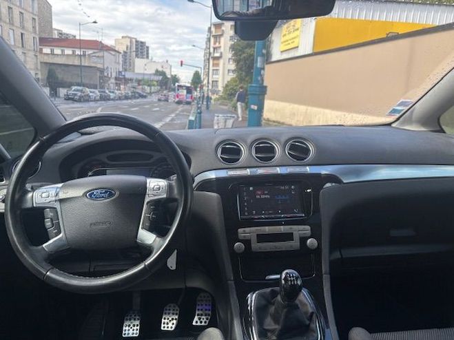 Ford S Max 2.0 145CH FLEXIFUEL TITANIUM NOIR de 2010