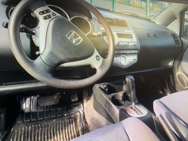 Honda Jazz 1.4I GRAPHITE CVT GRIS C de 2005