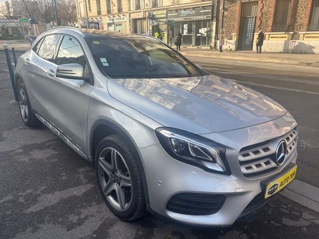 Mercedes Classe GLA 180 D FASCINATION 7G-DCT GRIS de 2017