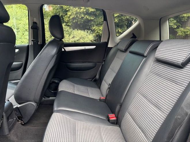 Mercedes Classe A 170 ELEGANCE CVT NOIR de 2005