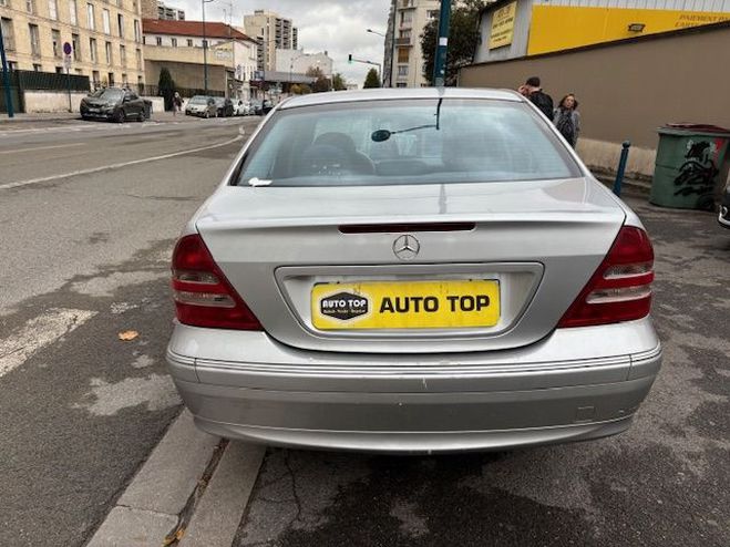 Mercedes Classe C 220 CDI AVANTGARDE BV6 GRIS C de 2001