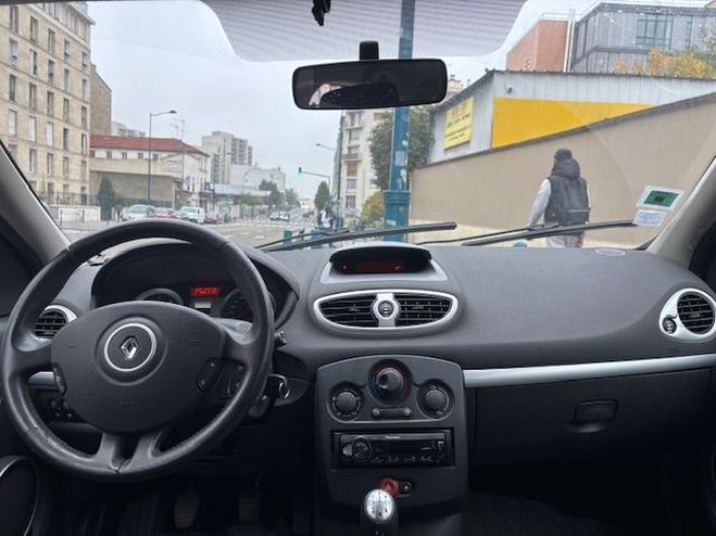 Renault Clio 1.5 DCI 85CH CONFORT EXPRESSION 5P BLEU F de 2006