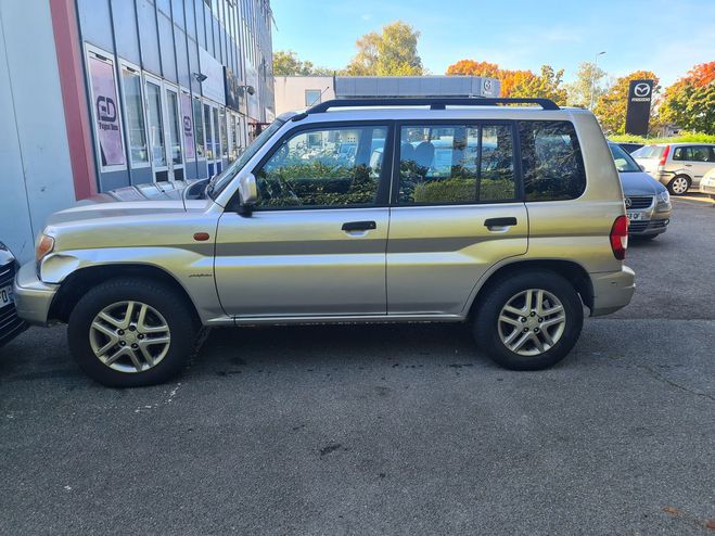 Mitsubishi Pajero VENDU EN ETATS ou POUR PIECES Gris de 2003