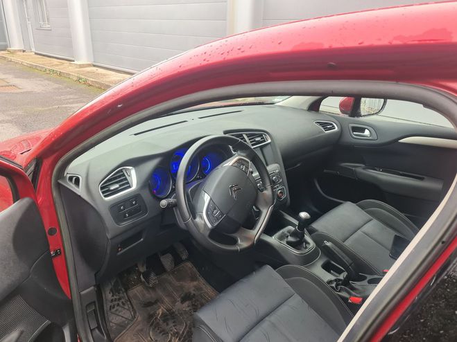 Citroen C4 1.6 VTI SEDUCTION Rouge de 2013