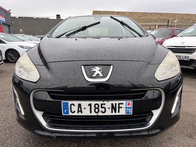 Peugeot 308 (2) 1.6 E-HDI 112 ACTIVE BVM6 Noir de 2012