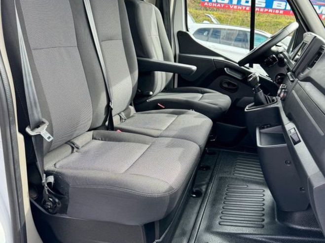 Renault Master FOURGON 279 HT/mois L2H2 2.3 DCI 135ch 1 Blanc de 2022