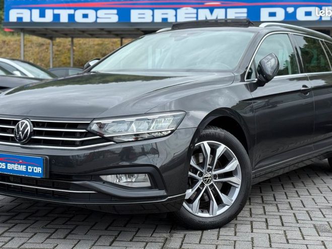Volkswagen Passat SW 359/mois 2.0 TDI 150ch DSG7 PANO Full Noir de 2020