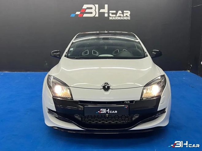 Renault Megane III Coup� 2.0L Turbo 250ch RS Cup Luxe B Blanc de 2010