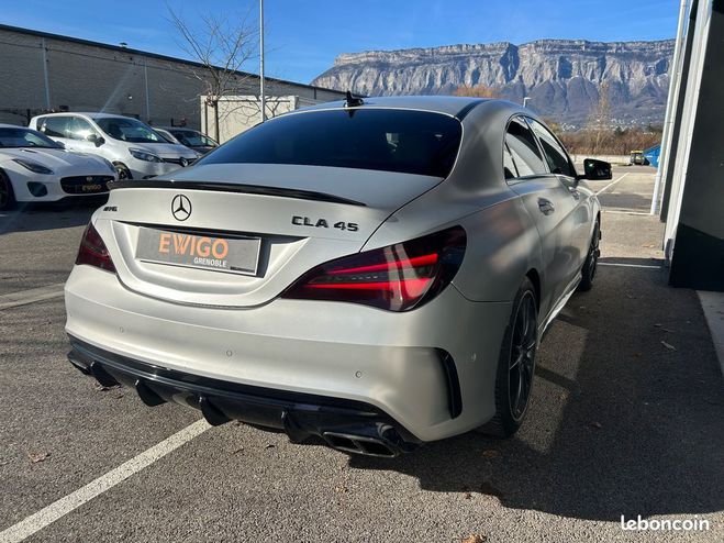 Mercedes Classe CLA Classe 45 coupe 2.0 380ch amg 4matic + p Gris de 2017