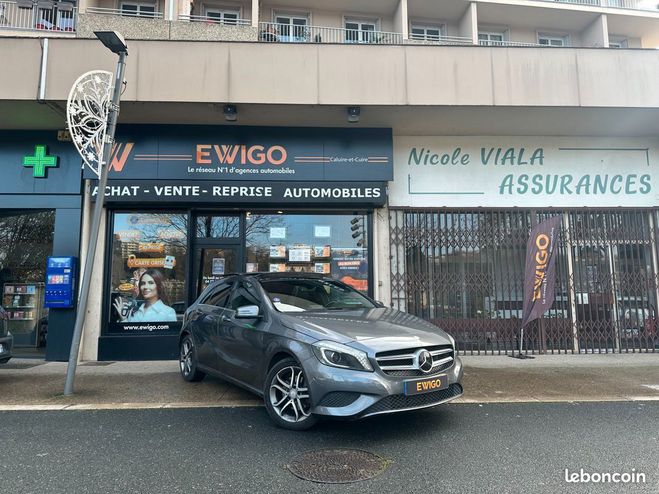 Mercedes Classe A iii (w176) 200 fascination 7g-dct toit o Gris de 2014