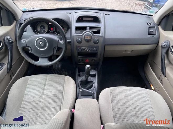 Renault Megane II 1.6i 112cv Gris de 2006