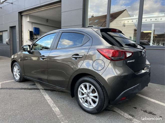 Mazda 2   de 2015