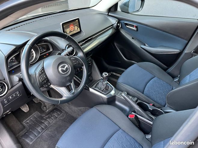 Mazda 2   de 2015