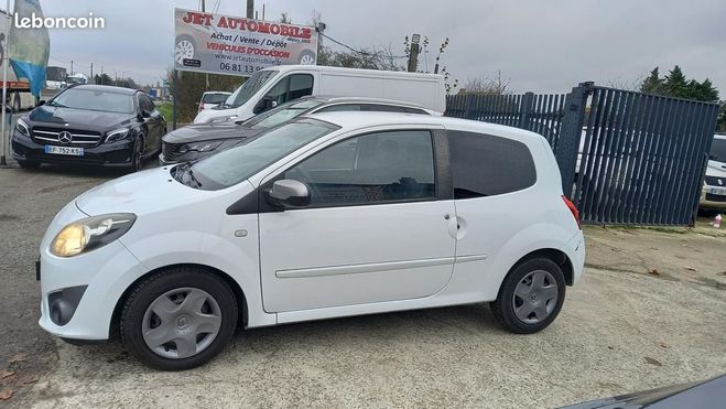 Renault Twingo II 1.2 16V NIGHT & DAY Blanc de 2012