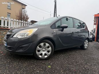  Voir détails -Opel Meriva 1.4 TURBO TWINPORT 120CH EDITION START&S à Morsang-sur-Orge (91)