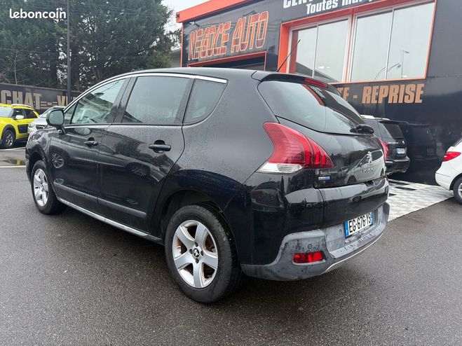 Peugeot 3008 1.6 BLUEHDI 120CH ALLURE S&S Noir de 2015