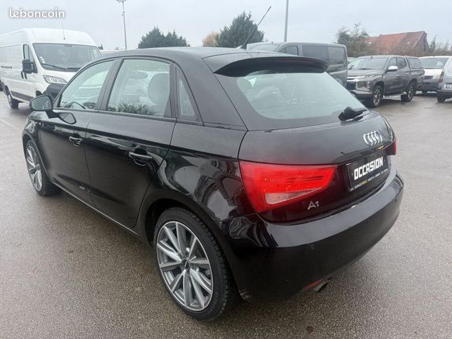 Audi A1 Sportback 1.2 TFSI 86CH AMBITION LUXE Noir de 2014