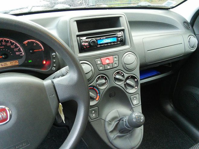 Fiat Panda 1.2 70 Team 5 portes  - REVISEE GARANTIE Gris de 2010