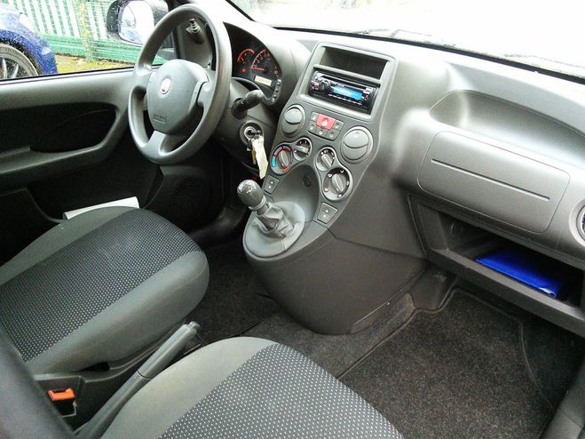 Fiat Panda 1.2 70 Team 5 portes  - REVISEE GARANTIE Gris de 2010