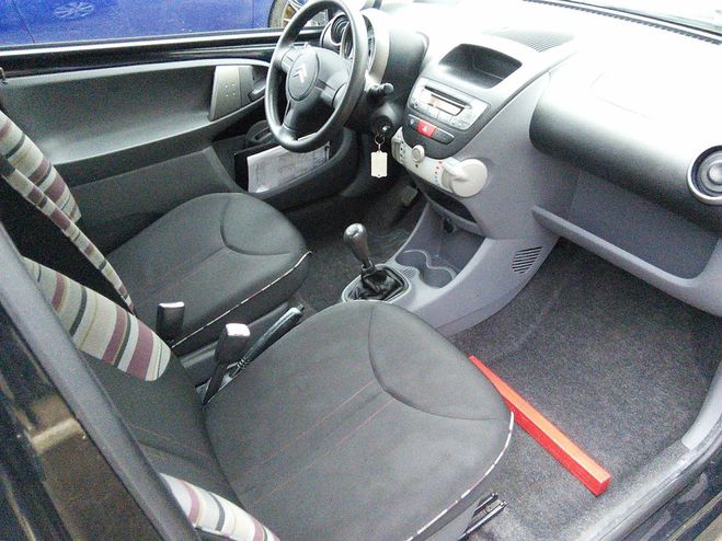 Citroen C1 1.0 AMIC1 68 CV - REVISEE ET GARANTIE Noir de 2010