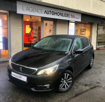  Voir détails -Peugeot 308 1.2 PURETECH 130 ALLURE EAT8 